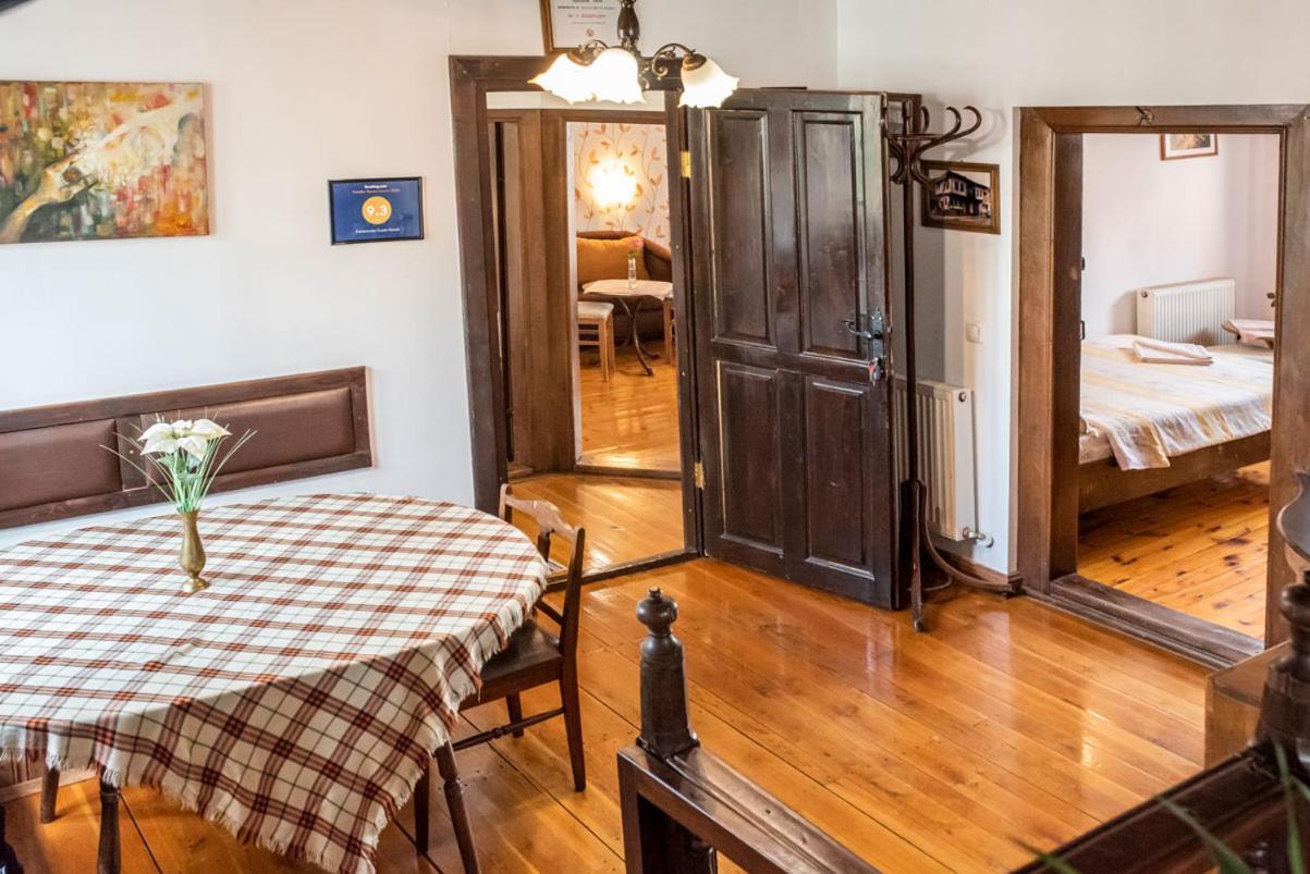 Kazasovata Guest House Tryavna Esterno foto