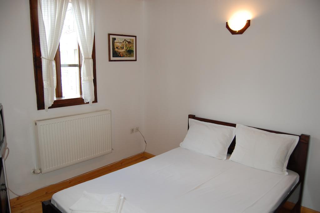 Kazasovata Guest House Tryavna Esterno foto